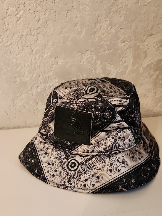 Kurt Geiger Bandana Print Quilted Bucket Hat